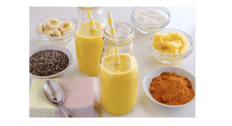 Smoothie aux graines de chia, ananas et CBD 2 Smoothie aux graines de chia, ananas et CBD 2